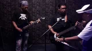 Download lagu sisa sisa cinta MP3 mp3