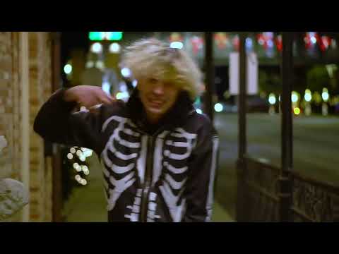 Jeffro - Play Me Official Video (feat. ihylxgan)