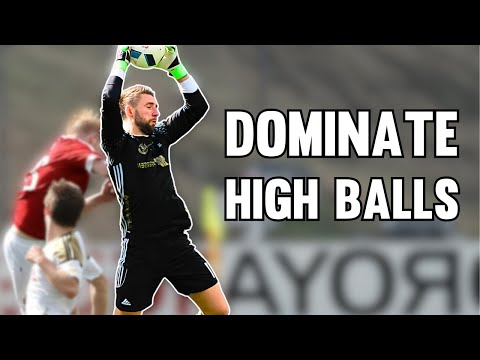 How to Catch Every Cross Like a Pro Goalkeeper