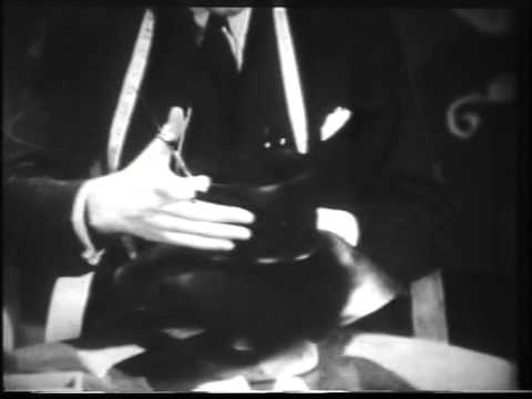 9.5mm Pathescope sound film - T.9563 "PLAY FARE" GB 1937 Ace Cinemagazine