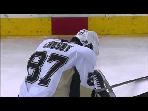 Gotta See It: Crosby shaken up after colliding with Hagelin