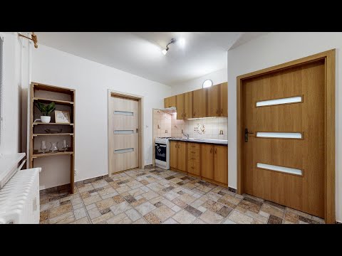 Jeden a polizbový byt v centre mesta Brezno (4K)