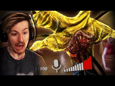 THIS GAME USES MY MIC & I'M TRAPPED IN THE BACKROOMS!! | The Backrooms 1998 (Full Game)