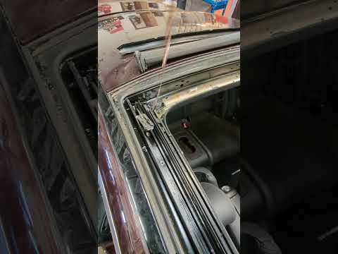Mercedes Panoramic roof Roller blind