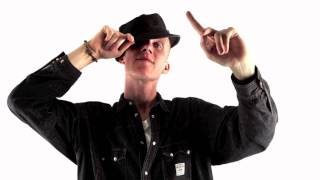 Kapten Röd - Ju Mer Dom Spottar [HD]