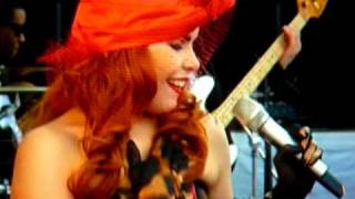 Paloma Faith Isle of Wight Smoke and Mirrors