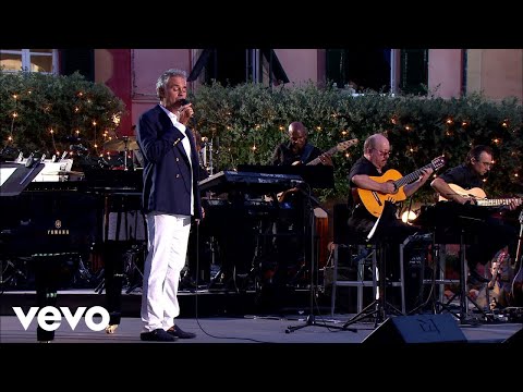 Andrea Bocelli - Anema E Core - Live / 2012
