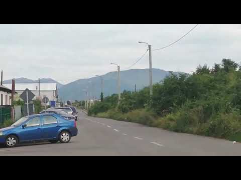 TRENUL R 5472 Bicaz-Bacău, trece pe lângă bazarul din Piatra Neamț