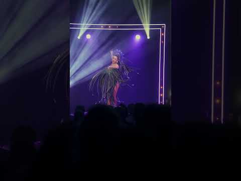 Miss Jolie Papillon - Bird of Oceania (Sail)