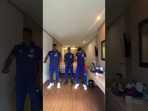 Lamine YAMAL, Nico WILLIAMS y Samu Omorodion ARRASAN con su BAILE viral I MARCA











