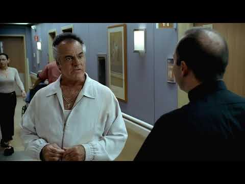 Paulie kirekteli az egyházat - Maffiózók