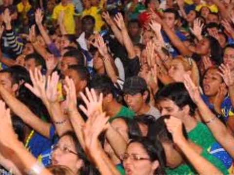 Levanto Minhas Mãos video