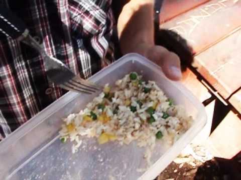 O Que é Que Se Come Aqui ? ( O Clip das Abelhas)