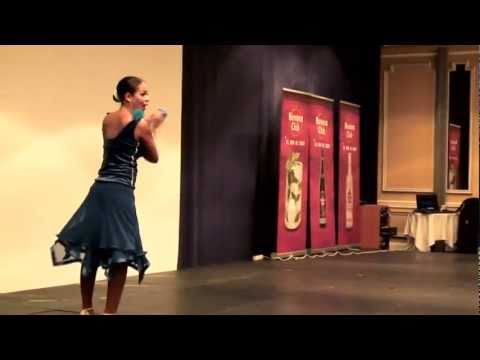 Ismaray Chacón 'Aspirina' - Show en Helsinki 2011