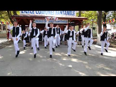 Ansamblul folcloric Pastratorii Traditiei din Pecica la Ruga de la Tisa Noua