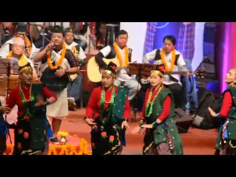 KAUDA SONG JHILKE BHENA II कौरा गीत - झिल्के भेना  II DURGA GURNG LIVE PERFORMANCE