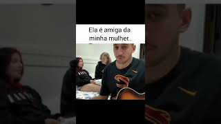 Ela é amiga da minha mulher... 🤣🤣🤣🤣