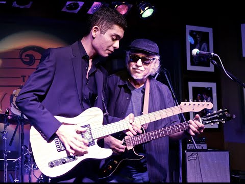 "Red Hot Kisses" Bob Margolin & David Julia Funky Biscuit December 1, 2018