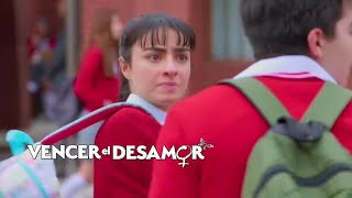 Vencer El Desamor | Gemma cachetea a Dimi