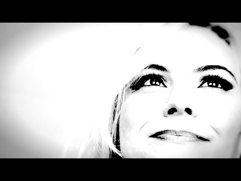 Video thumbnail for Squeeze Me
