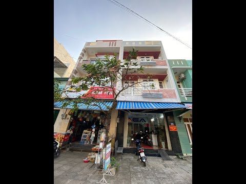 Nhà mặt tiền Bà Triệu, Khu vực công chức tiện nghi đầy đủ, cách biển 400m