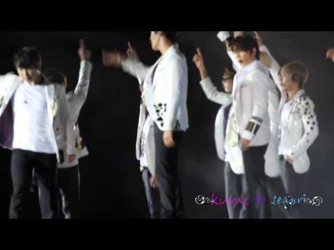 20120922 superman super junior SMTown in Jakarta