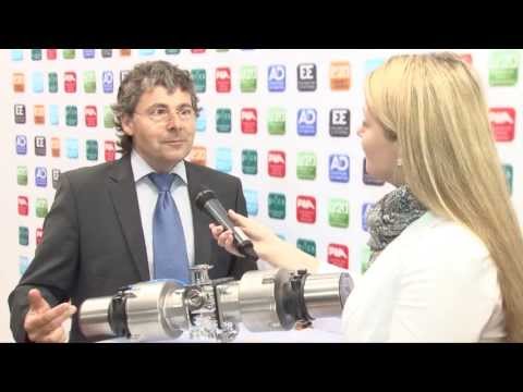 Robolux Multiport Volledelstahlventil von Bürkert, ROTE COUCH EXPRESS, Powtech 2013