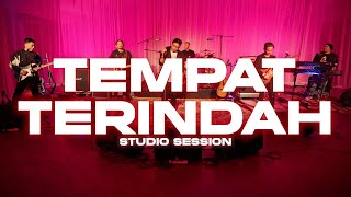 Download lagu Tempat Terindah - UNGU | Studio Session mp3