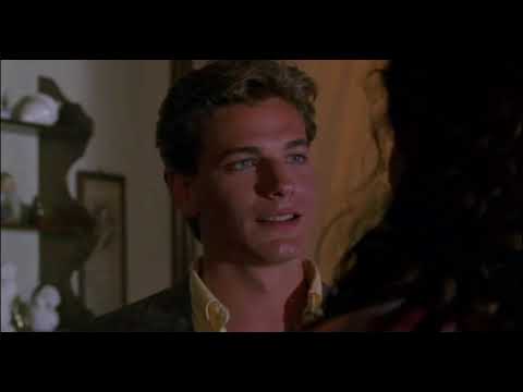 Mystic pizza  / Julia Roberts  / 1988