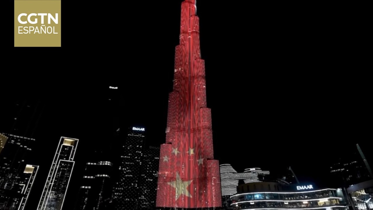 El Burj Khalifa de Dubái se suma a las celebraciones por el Día Nacional de China