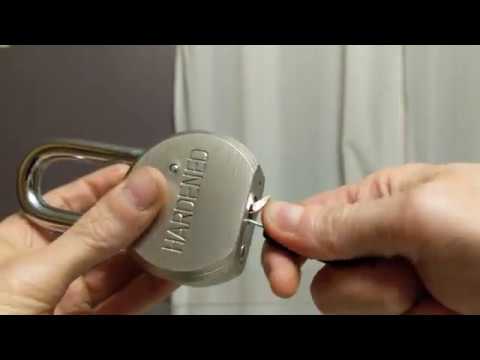 Le cadenas peut- être ouvert en 3 secondes sans clé.