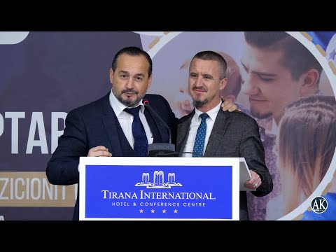 Konventa e I-rë : Familja, Jeta mbrojtja e tyre na bashkojnë pavarësisht dallimeve.