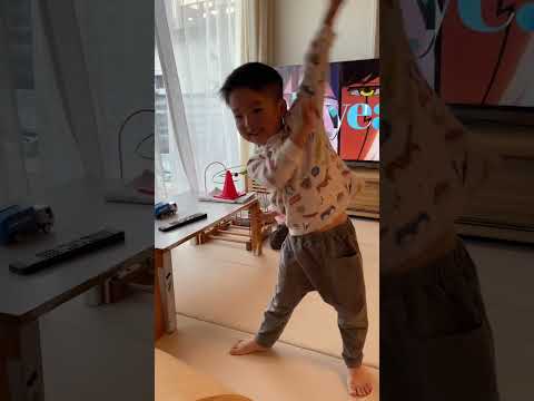 こども学科 Bling-Bang-Bang-Born（3歳）