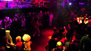 Thriller performed Live at The Bank Nightclub
