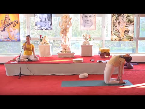 Live Yogastunde mit Gesang mit Vishnu-Shakti - 16:15 Uhr 05.04.2020