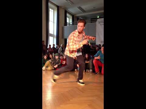 Crazy Moves 2011 Pre Selection BBoy Trip (Soulex,Madmax)