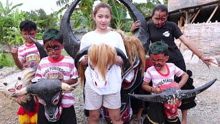 Download lagu LOMBA BANTENGAN BERHADIAH BANTENGAN WEDUS PUTIH BERSAMA VICHO BOCAH NGEVLOG mp3 Download lagu LOMBA BANTENGAN BERHADIAH BANTENGAN WEDUS PUTIH BERSAMA VICHO BOCAH NGEVLOG mp3