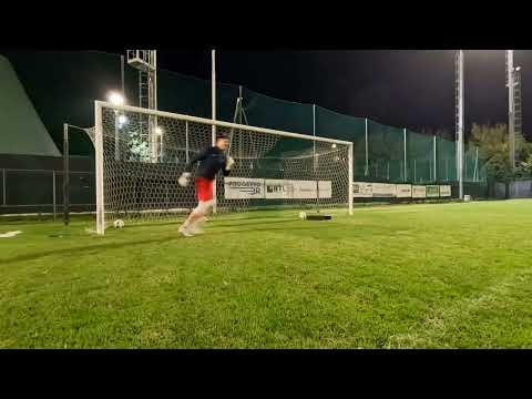 ALLENAMENTO PORTIERI PRIMA SQUADRA AURORA SERIATE. INIZIO SETTIMANA  FORZA E RAPIDITÀ 