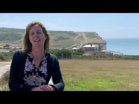 Janet Hardy-Gould wins 2020 Language Learner Literature Award