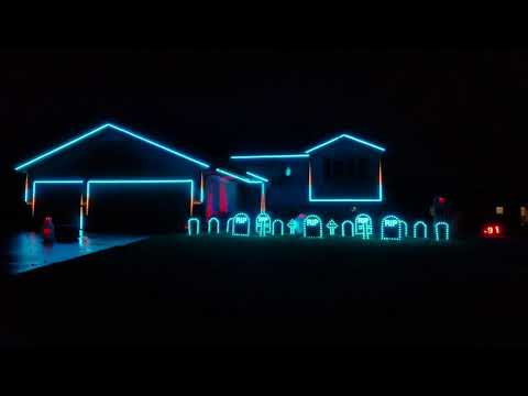 SnoMutt Lights 2017 Halloween Light Show