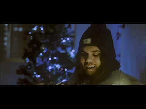 Nanasai - Sofá (Clipe Oficial)