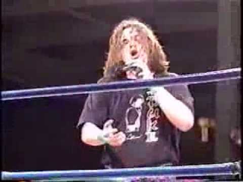Duke MacIsaac vs Scott Savage - RAW - May 27th 2002