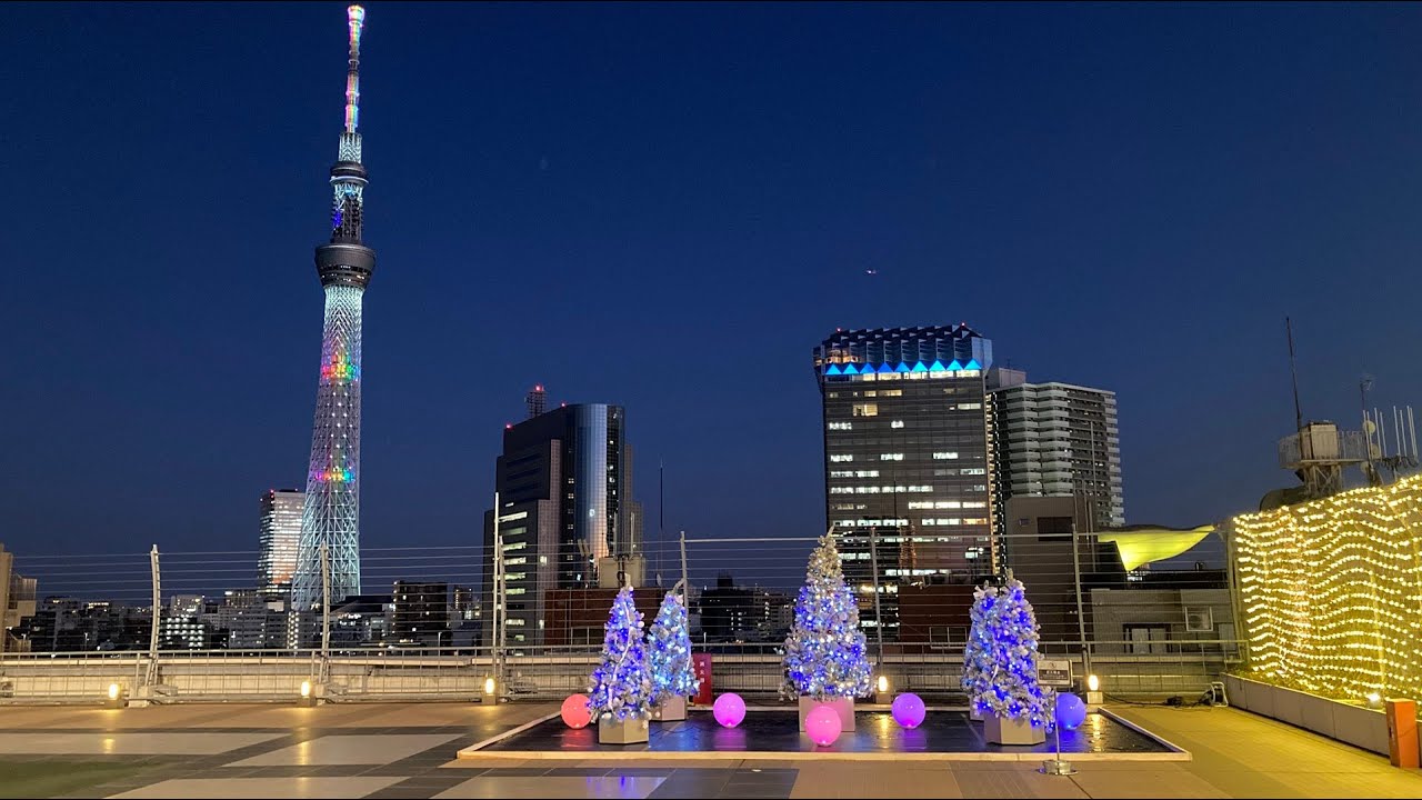 浅草ハレテラス　浅草　松屋　屋上 クリスマスツリー　★　東京スカイツリー　ライトアップ　虹色　♪　Asakusa　matsuya　Skytree　夕暮れ　christmas tree