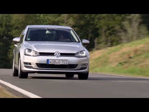 VW Golf VII TSI 2012 - Generation one to seven Driving Video | AutoMotoTV