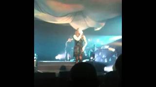 Olivia ruiz ironic rainbow