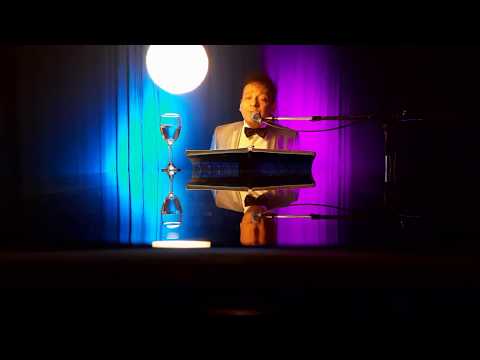 MAURIZIO...**GOTAS DE FUEGO**