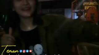 Download lagu Cewek Joget Santuy|Story Wa Kekinian|Quotes 2020 mp3