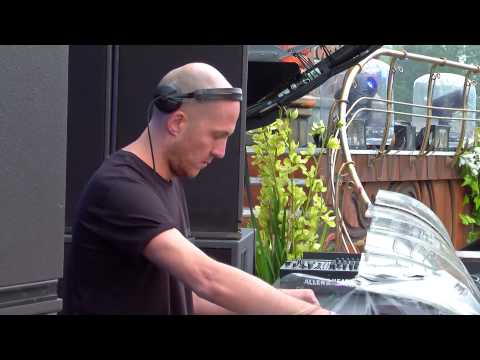 Tomorrowland 2015 | Julian Jeweil