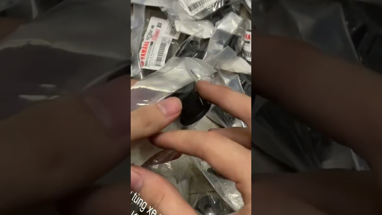 [SIR][33:ĐẾ CHÂN] YACS-4036 Cao su treo pô giữa Ex 4 số,5 số SIRIUS-FI(14-20) (39) [Yamaha]