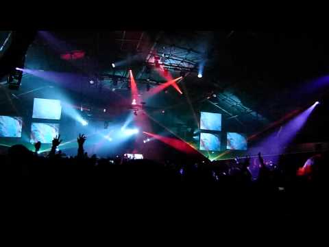 Cosmic Gate - Punk (Cosmic Gate Essential Rework) @ Beyond Wonderland 2011